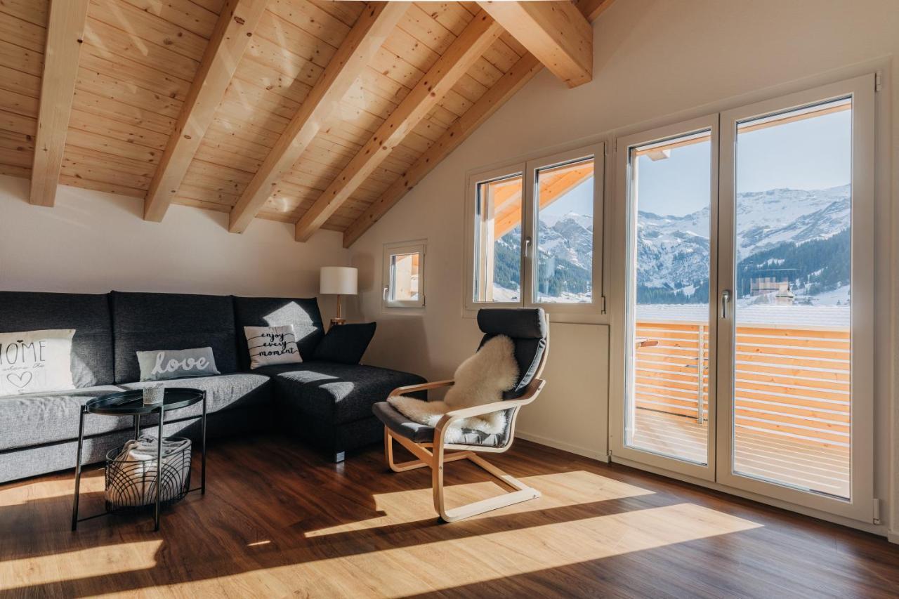 Chuenislodge2- Zwei Balkone, Gemuetlicher Kamin, Top Aussicht 阿德尔博登 外观 照片