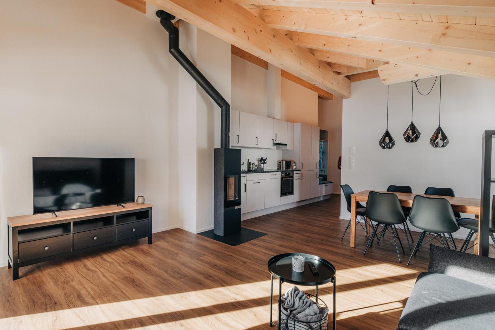 Chuenislodge2- Zwei Balkone, Gemuetlicher Kamin, Top Aussicht 阿德尔博登 外观 照片